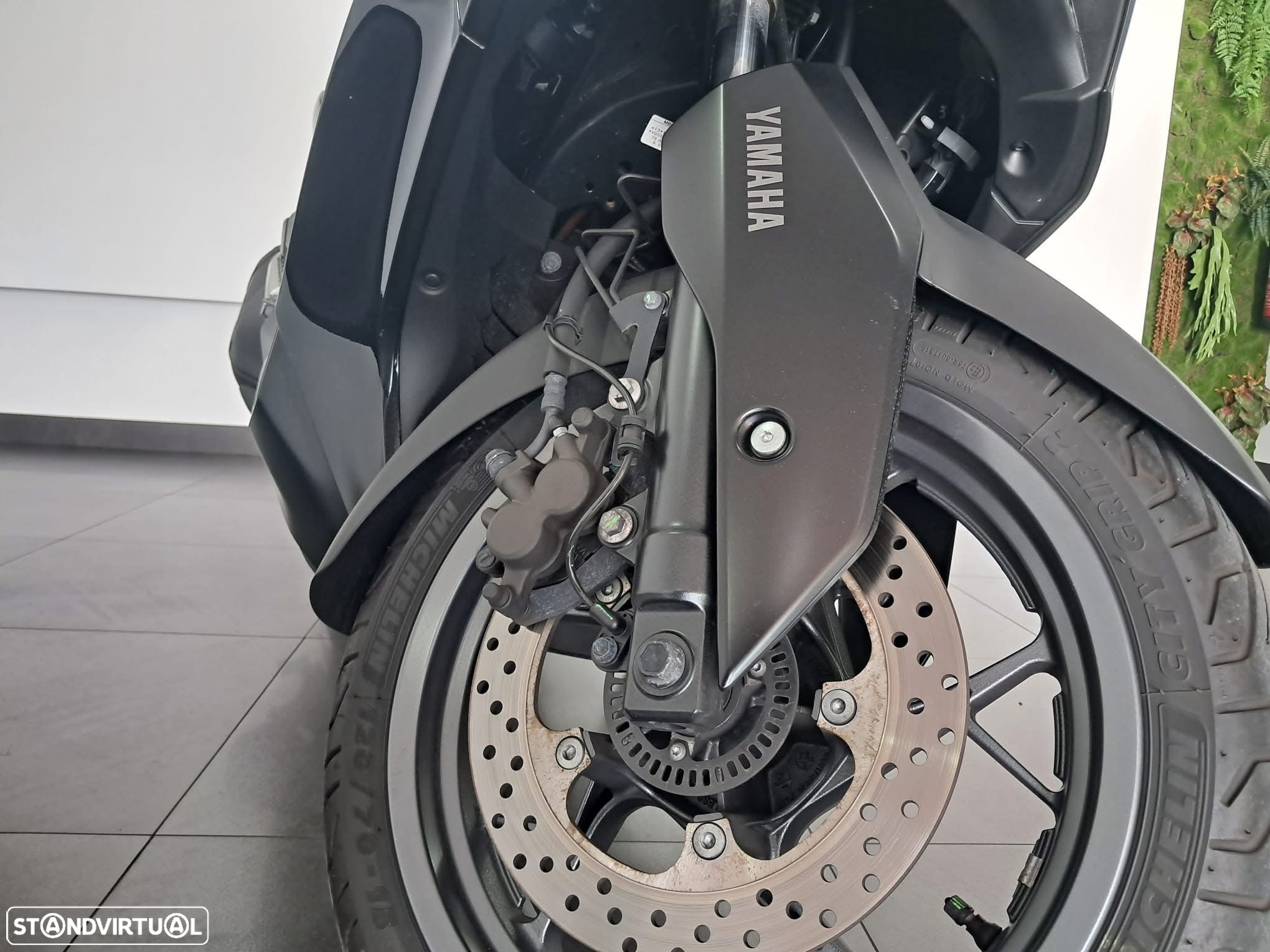 Yamaha NMAX Tech Max - 6