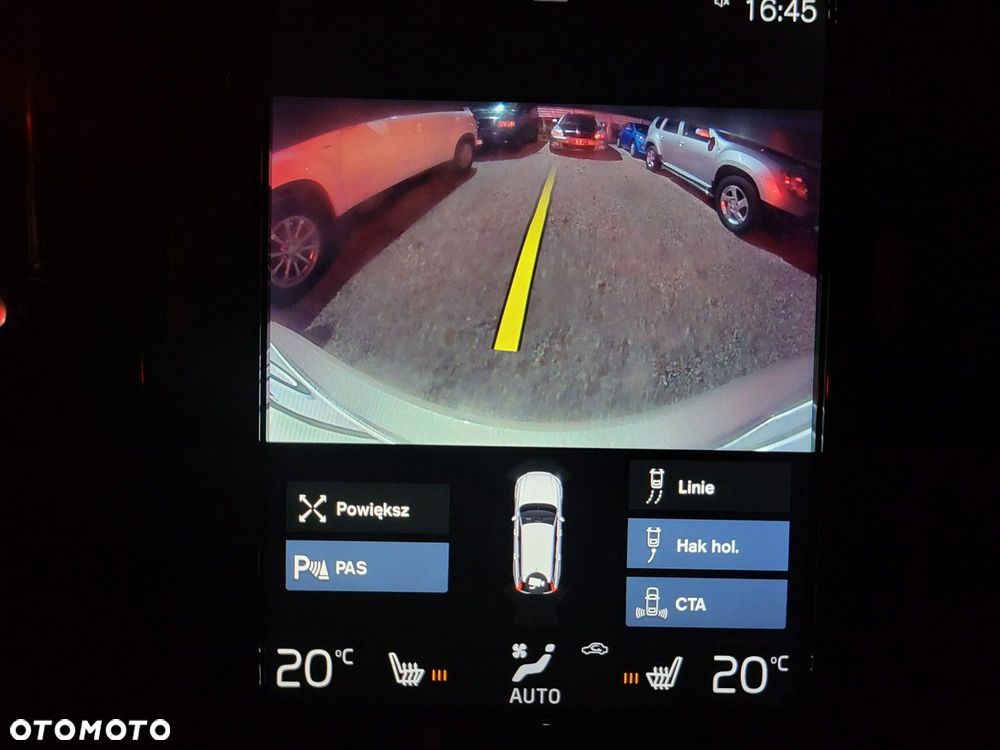 Volvo V90 Cross Country - 37