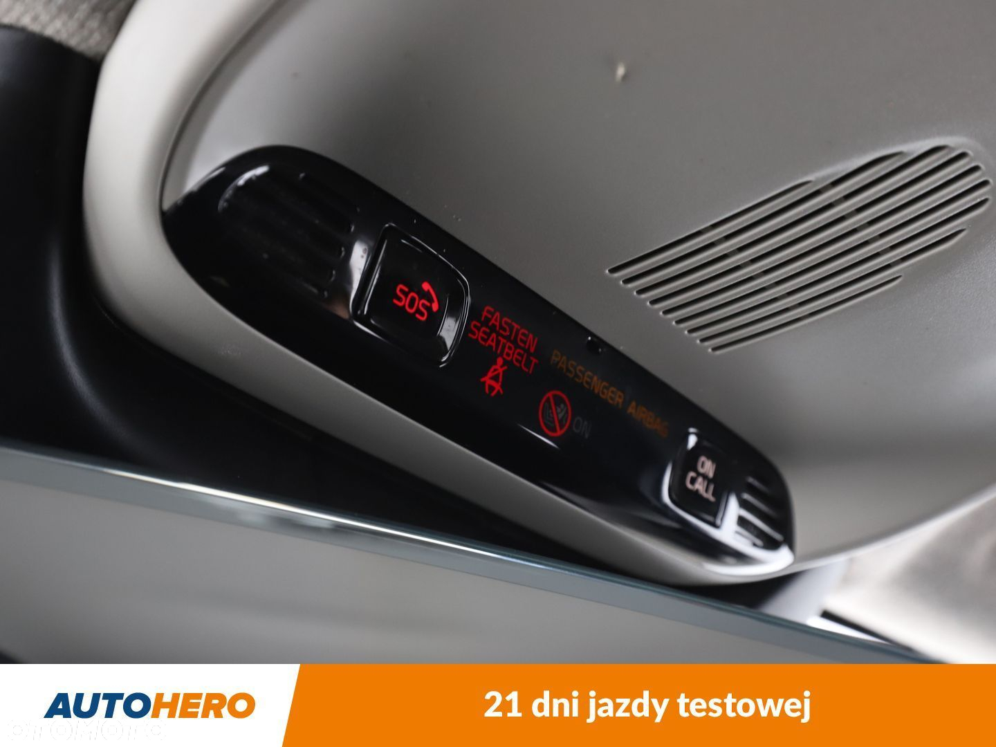 Volvo XC 40 - 35