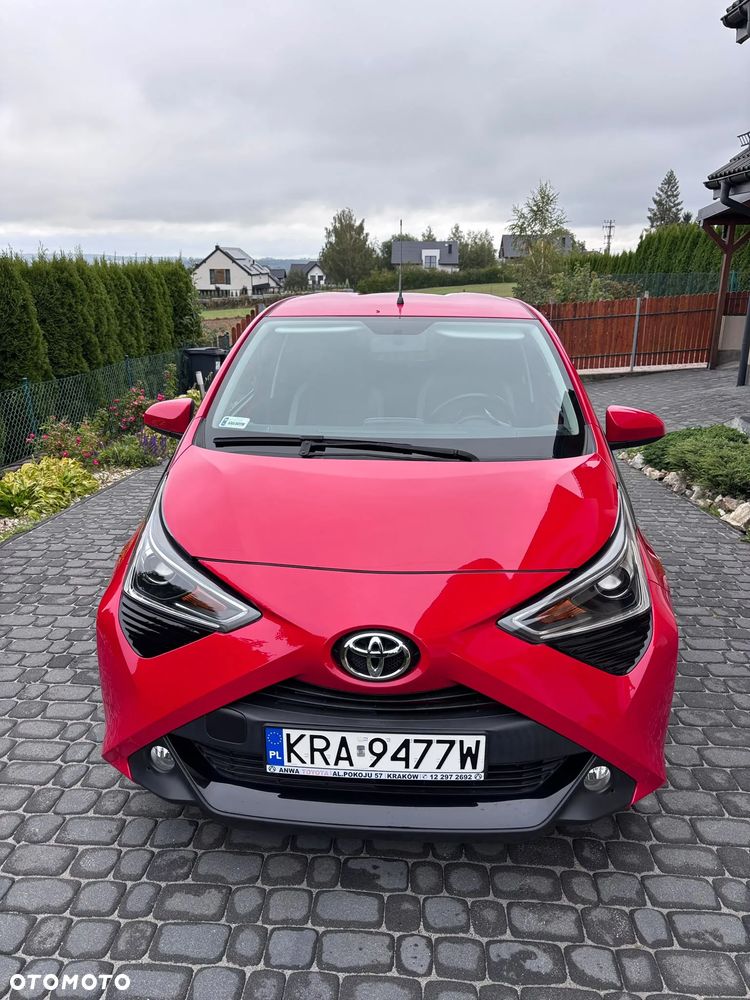 Toyota Aygo x-play - 4