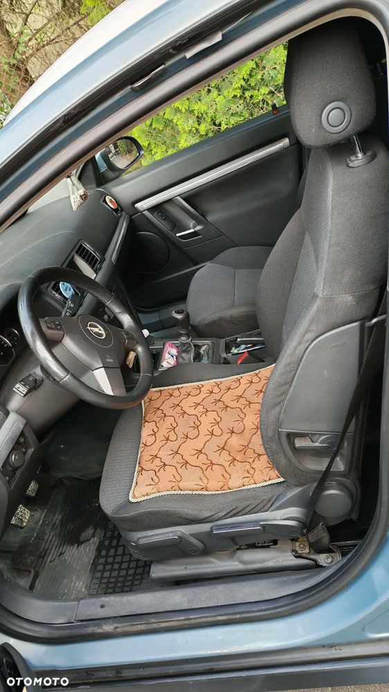 Opel Vectra - 8