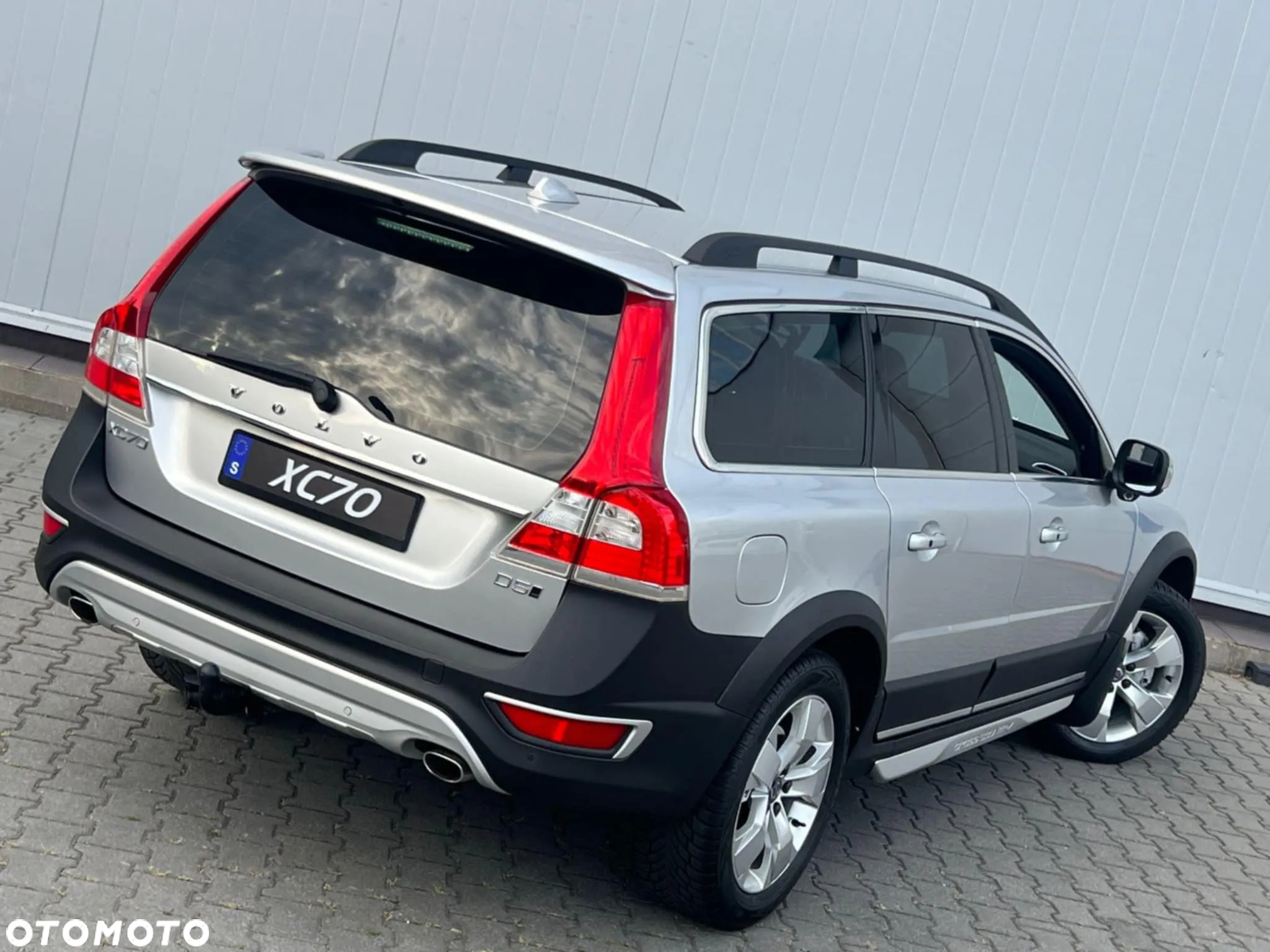 Volvo XC 70 D5 AWD Dynamic Summum - 3