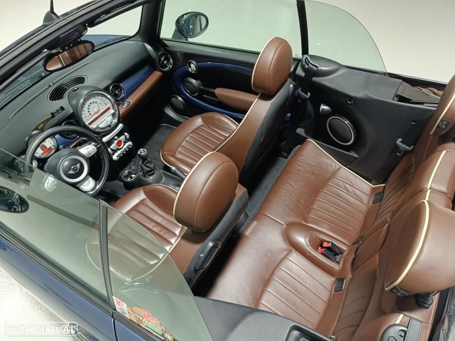 MINI Cabrio Cooper S - 23