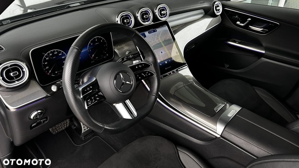 Mercedes-Benz GLC - 12