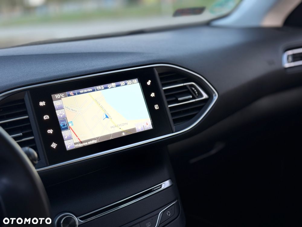 Peugeot 308 - 13