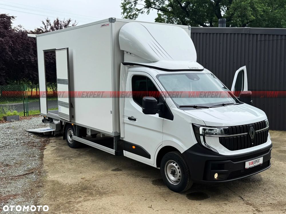 Renault MASTER Nowy Kontener + Winda 750KG - 17