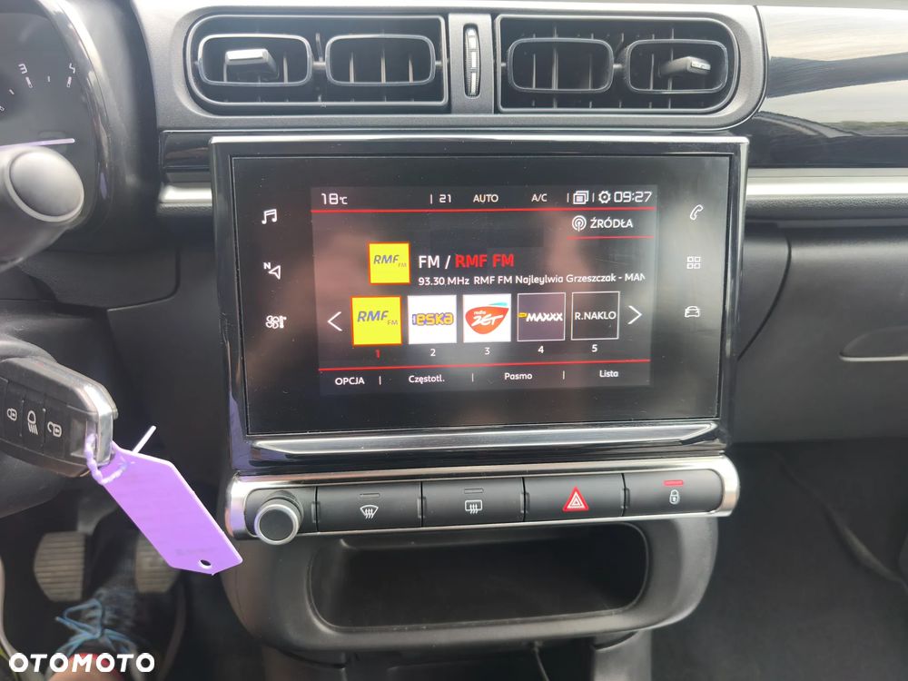 Citroën C3 1.2 PureTech Shine - 23