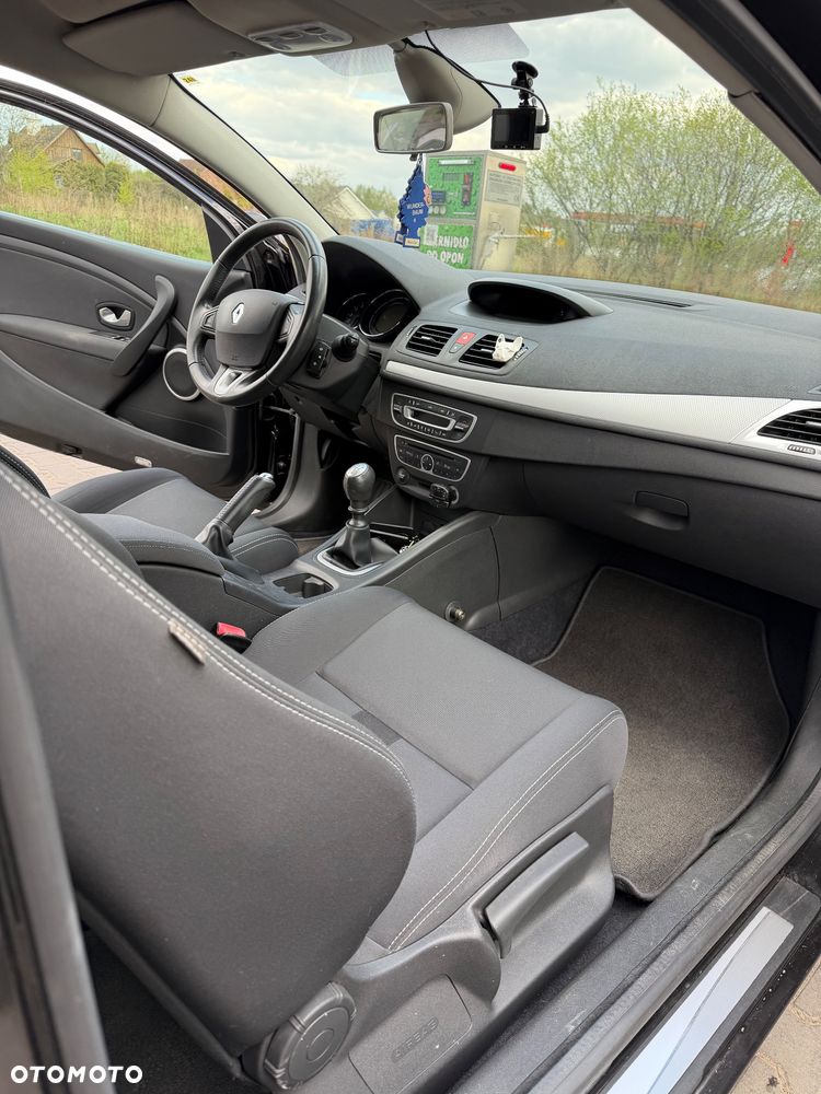 Renault Megane 1.6 16V Dynamique - 9