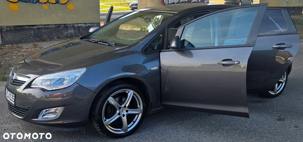 Opel Astra 1.6 Edition 111 Jahre - 20