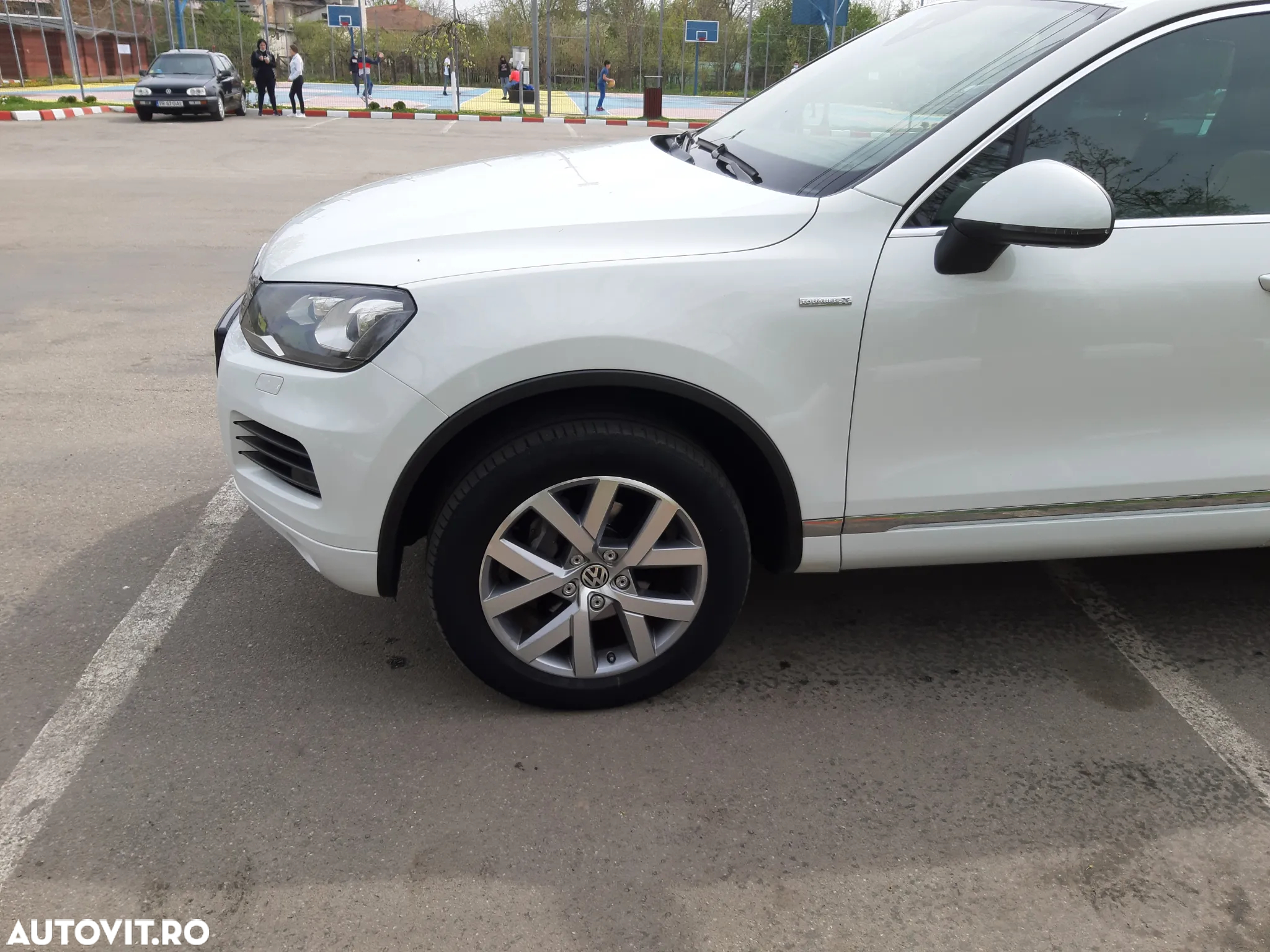Volkswagen Touareg 3.0 V6 TDI BMT - 3