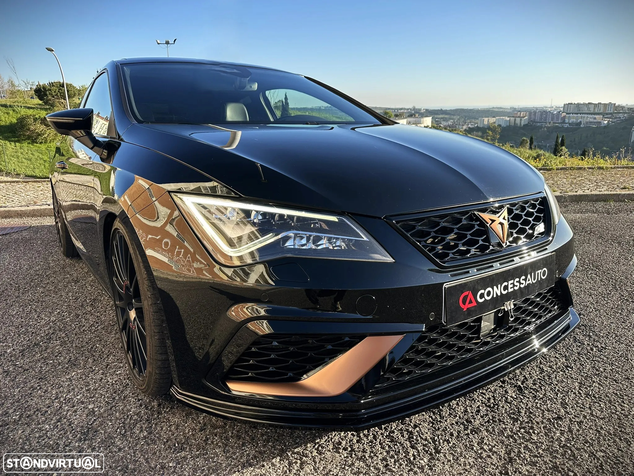 SEAT Leon SC 2.0 TSI S&S DSG Cupra 300 - 17