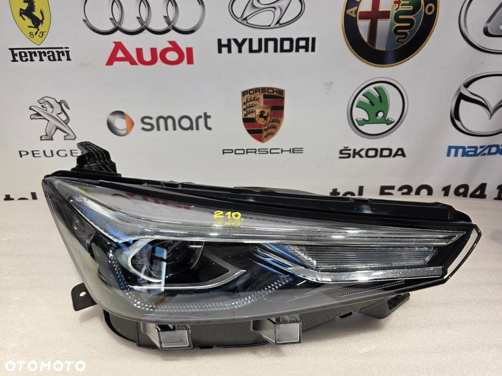 MG 5 MG5 II 2EV 20- PRAWY FULL LED SAIC LIGHT TECHNOLOGY NIEBIESKA PRAWA LAMPA PRZEDNIA PRZÓD , NR AUKCJI LPP210 - 1