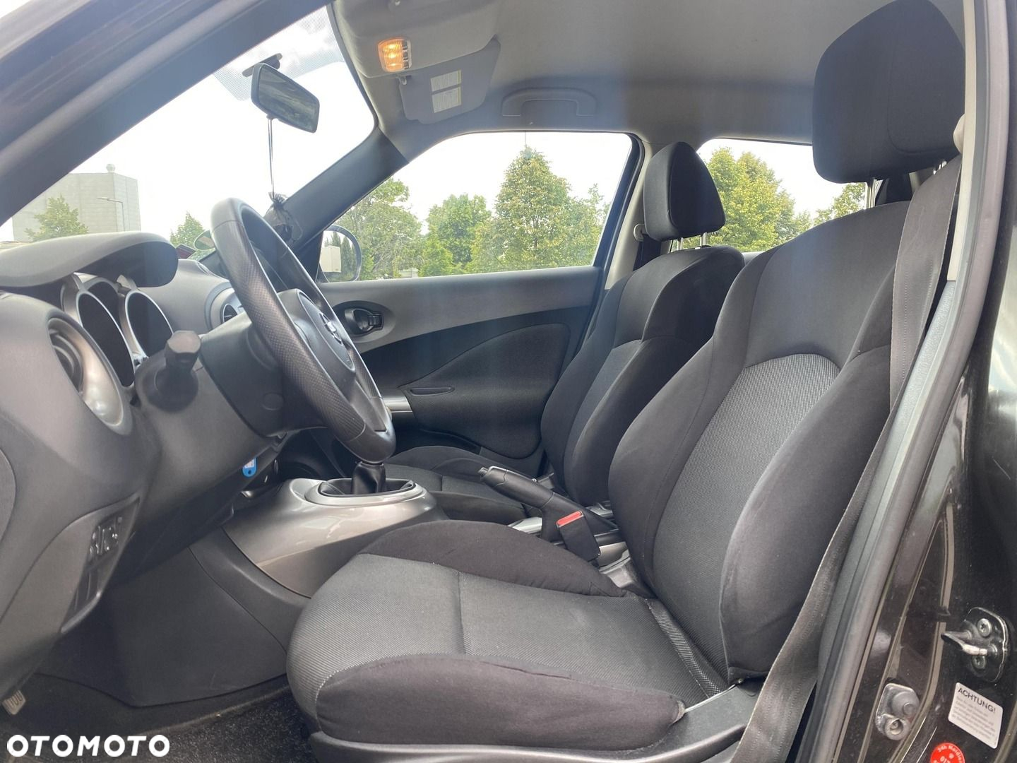 Nissan Juke 1.6 Visia - 12