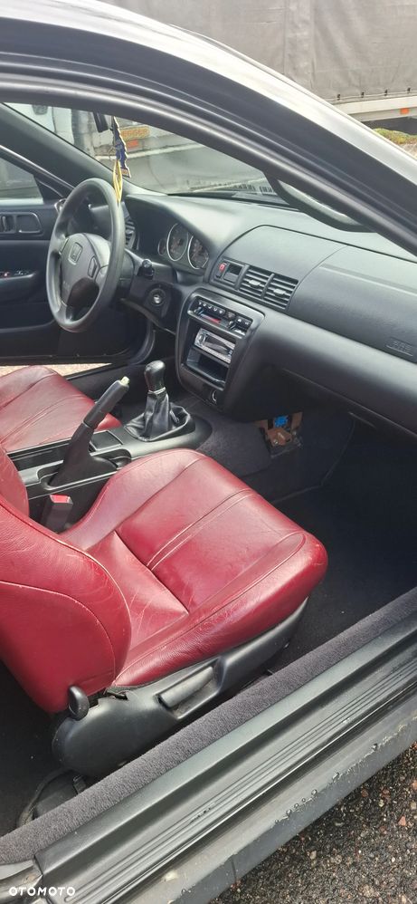 Honda Prelude 2.0i-16 - 18