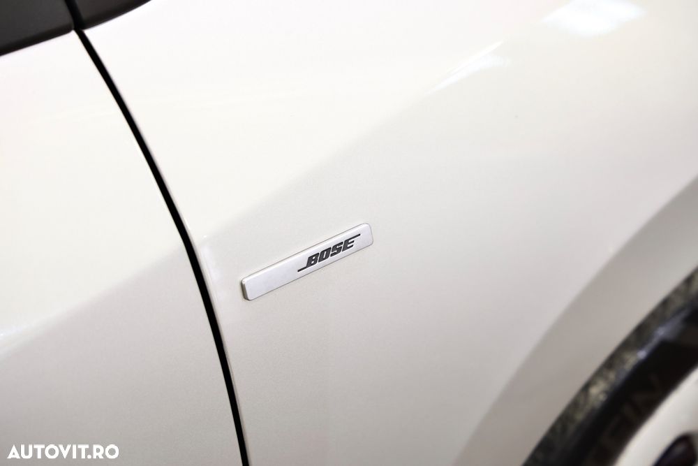 Renault Megane ENERGY dCi 110 Start & Stop Bose Edition - 31
