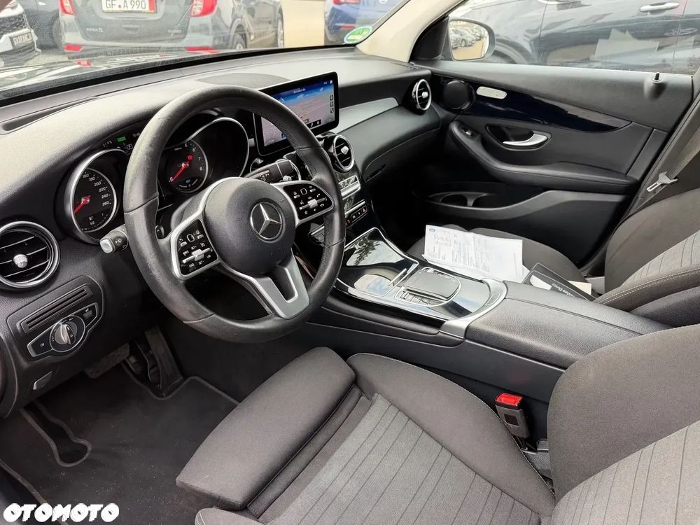 Mercedes-Benz GLC 300 e 4-Matic - 15