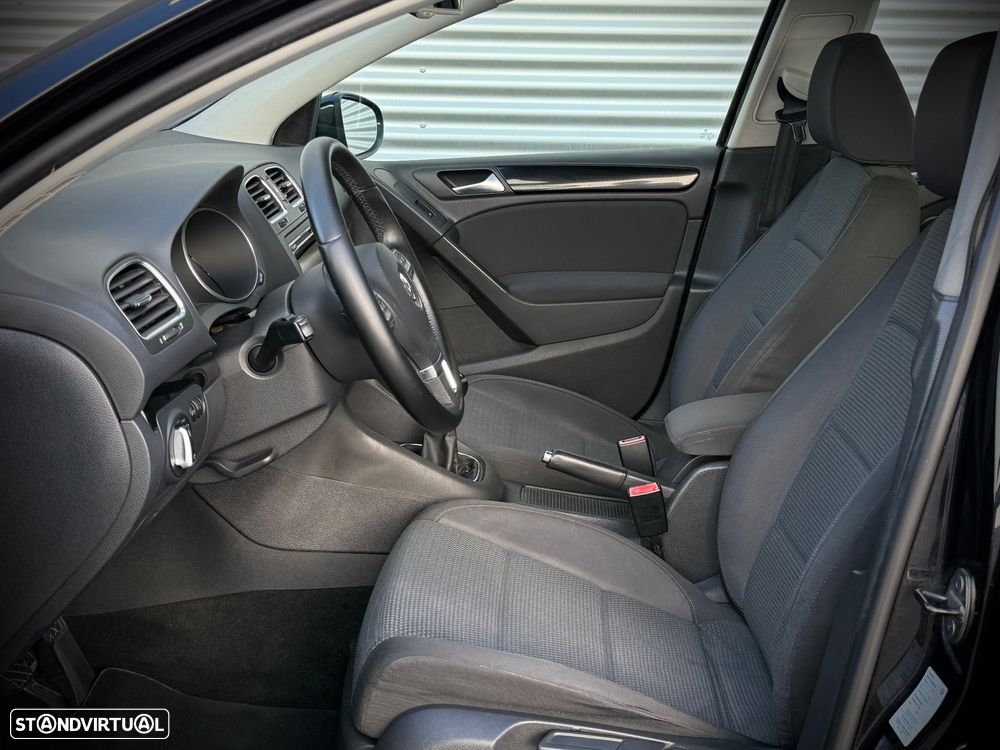 VW Golf 2.0 TDi Confortline - 8