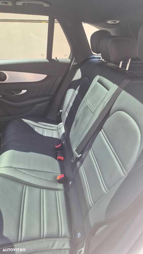 Mercedes-Benz GLC 63 AMG 4MATIC - 12