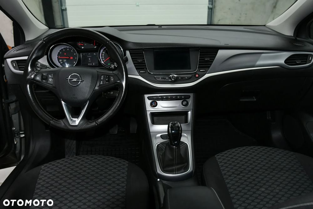Opel Astra 1.2 Turbo Edition - 16