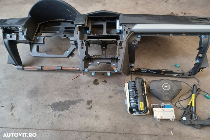 Kit airbag cu plansa de bord Opel Astra H  [din 2004 pana  2007] seria wagon 1.7 CDTI MT  (101 hp) - 12