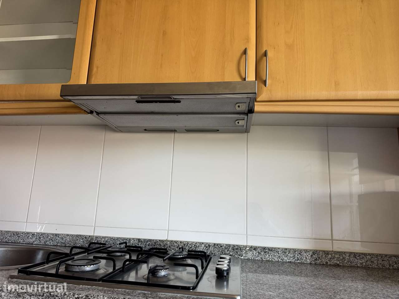 Apartamento T1 mobilado na Rua Francisco Sousa Gomes - Grande imagem: 5/17
