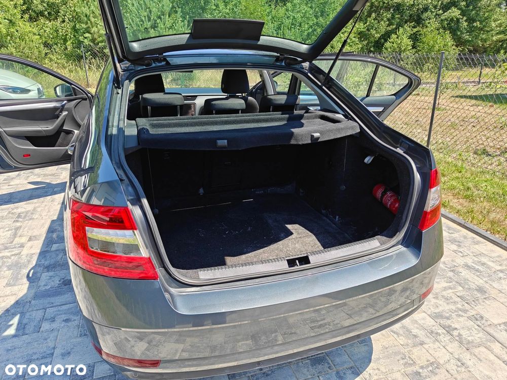 Skoda Octavia 1.4 TSI Ambition - 12