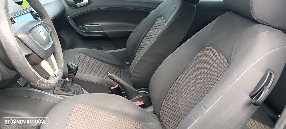 SEAT Ibiza 1.4 TDI DPF Sport Edition - 10
