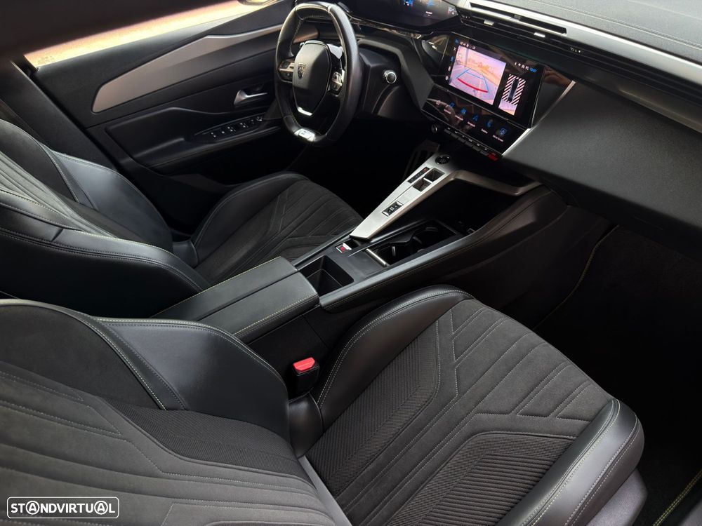 Peugeot 408 1.6 Hybrid GT e-EAT8 - 11