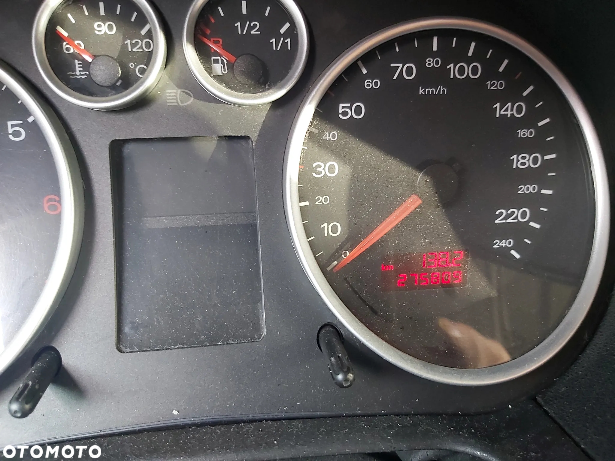 Audi A2 1.4 - 10
