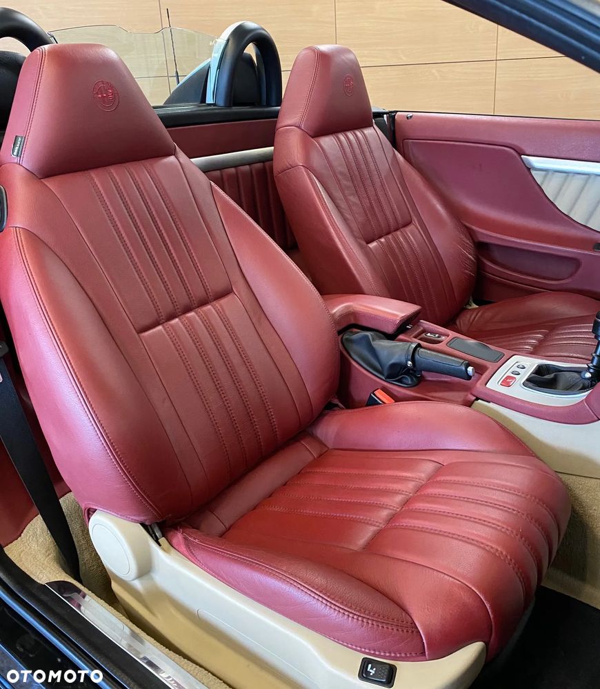 Alfa Romeo Spider 3.2JTS Q4 - 7