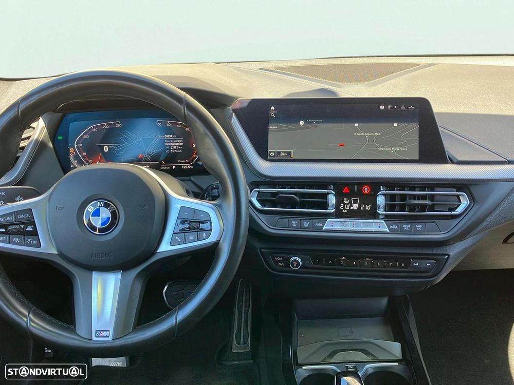 BMW 118 i Pack Desportivo M Auto - 14