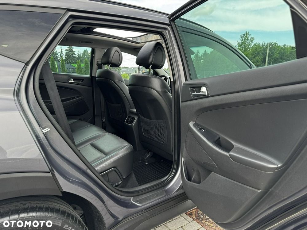 Hyundai Tucson blue 1.7 CRDi 2WD Advantage - 23