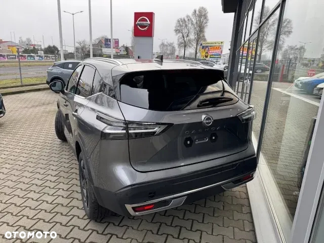 Nissan Qashqai - 2