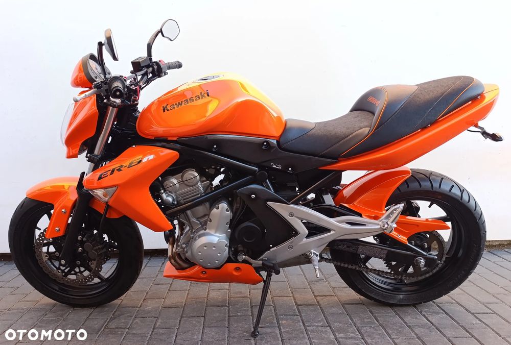Kawasaki ER - 4