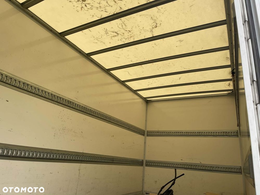 Volkswagen Crafter - 16