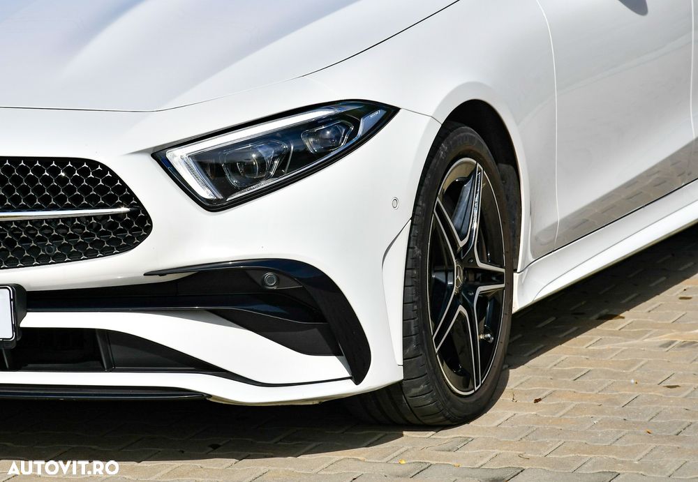Mercedes-Benz CLS 300 d 4Matic 9G-TRONIC AMG Line - 12