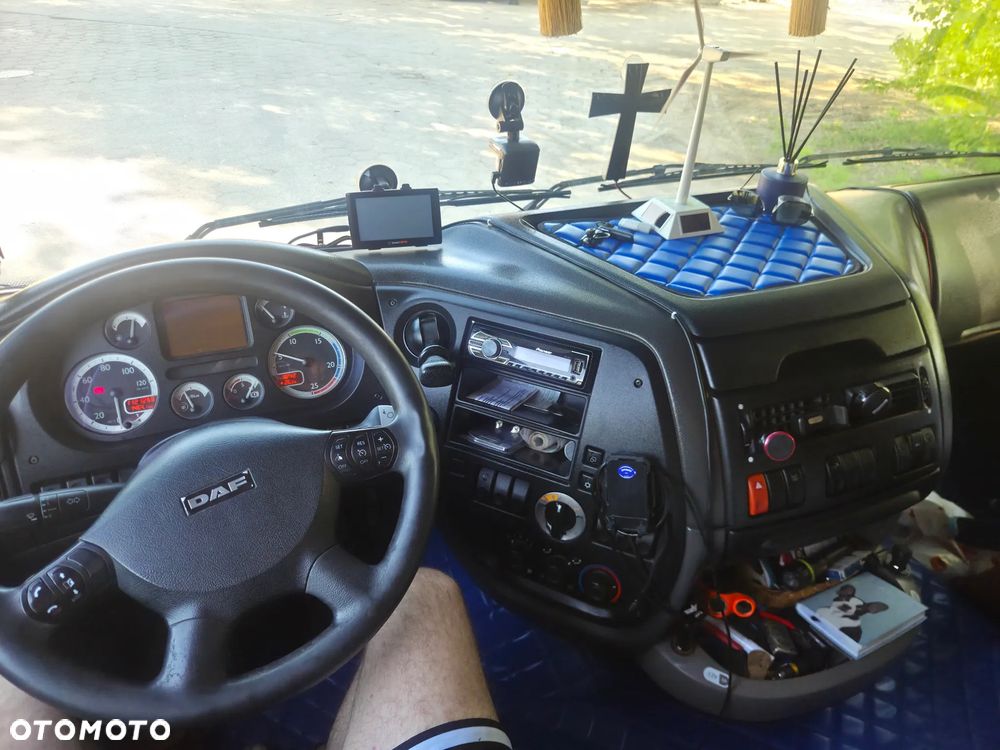 DAF 105 - 10