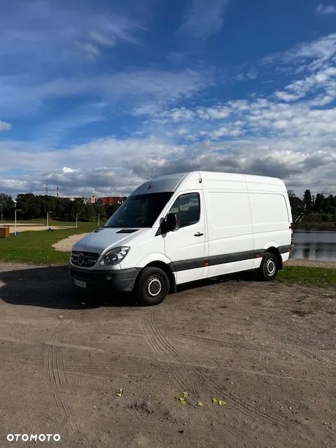 Mercedes-Benz Sprinter - 5