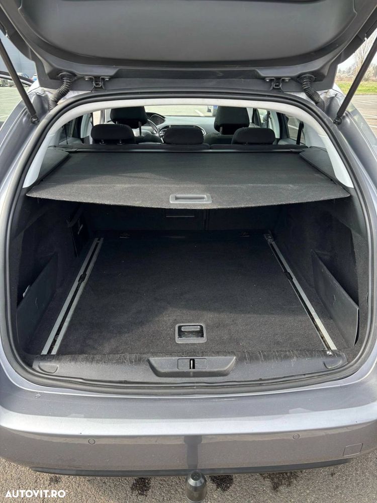Peugeot 308 - 6