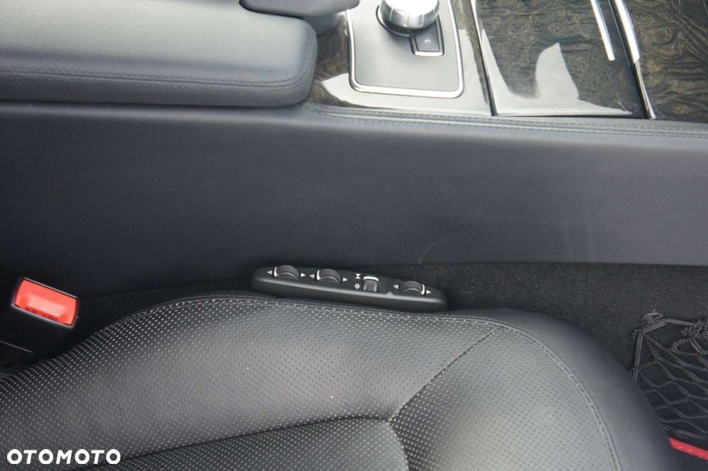 Mercedes-Benz CLS - 17