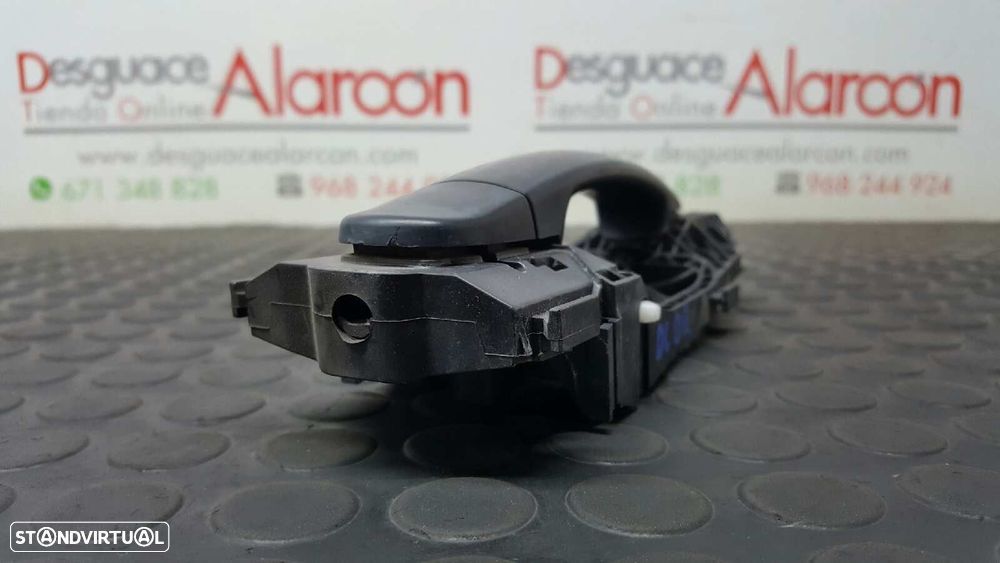 PUXADOR EXTERIOR FRENTE DIREITO SEAT IBIZA SC (6J1) REFERENCE - 6