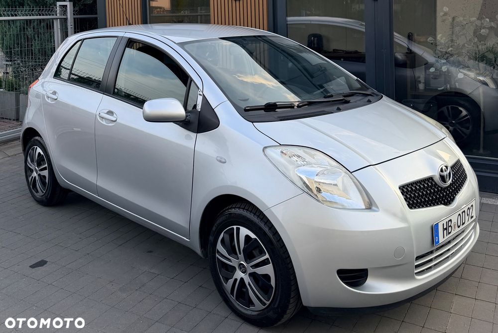 Toyota Yaris 1.3 Luna Hit - 5