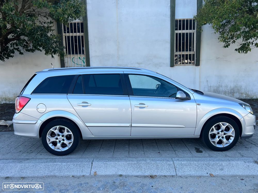 Opel Astra Caravan 1.7 CDTi Cosmo - 2