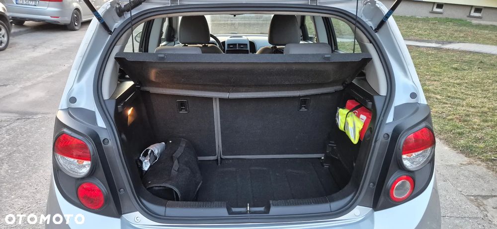 Chevrolet Aveo 1.2 LS+ - 7