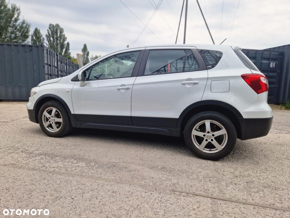 Suzuki SX4 S-Cross - 24