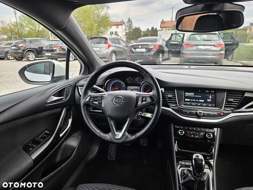 Opel Astra 1.4 Turbo Dynamic - 23