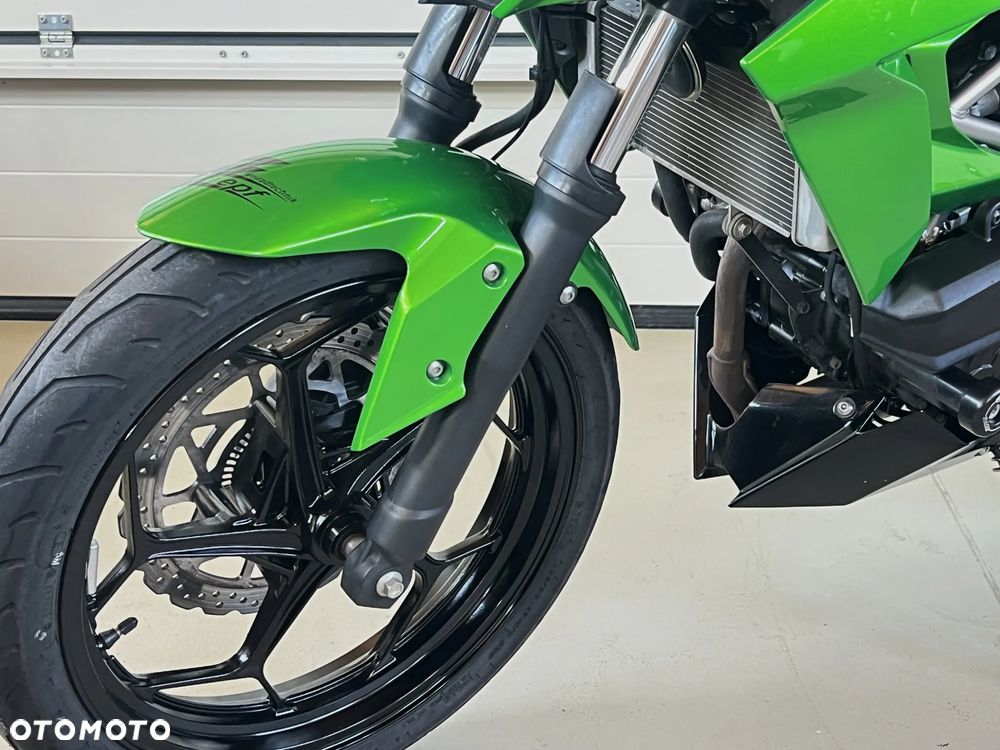 Kawasaki Z - 8