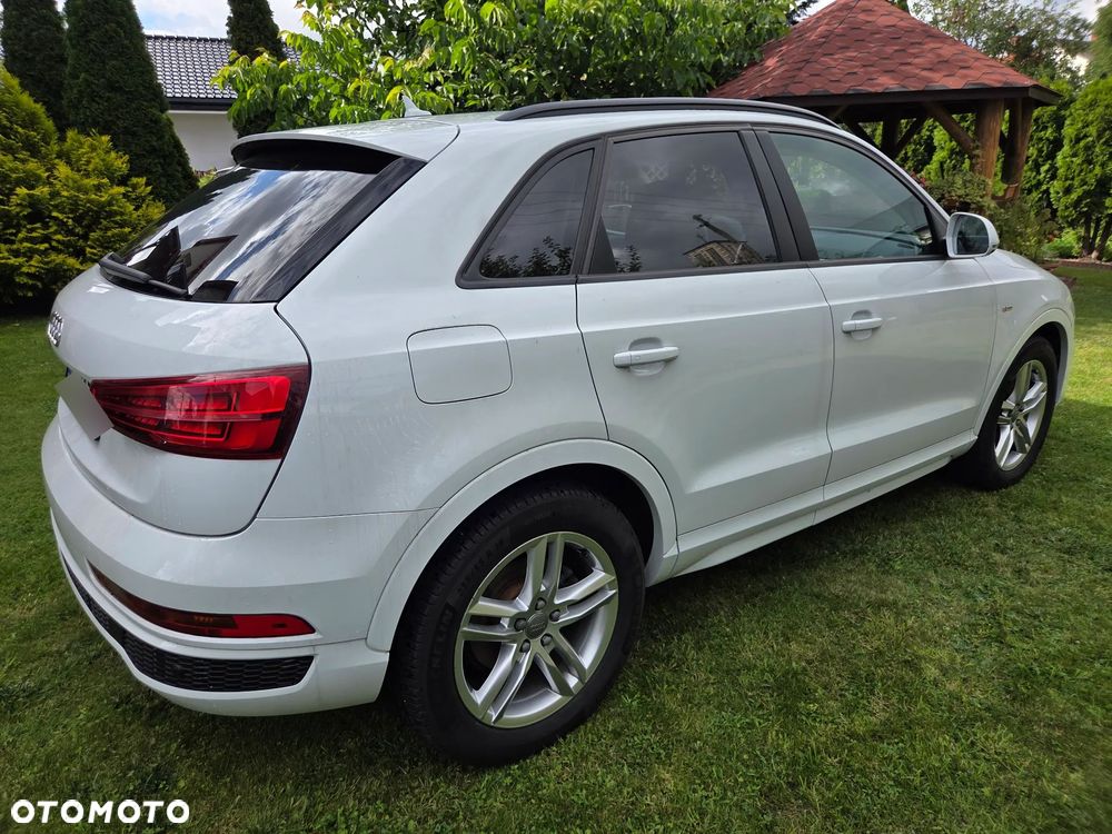 Audi Q3 2017 photo 5