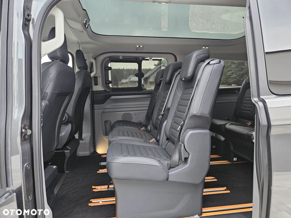 Ford Tourneo Custom 2.0 EcoBlue 320 L2 Titanium - 6