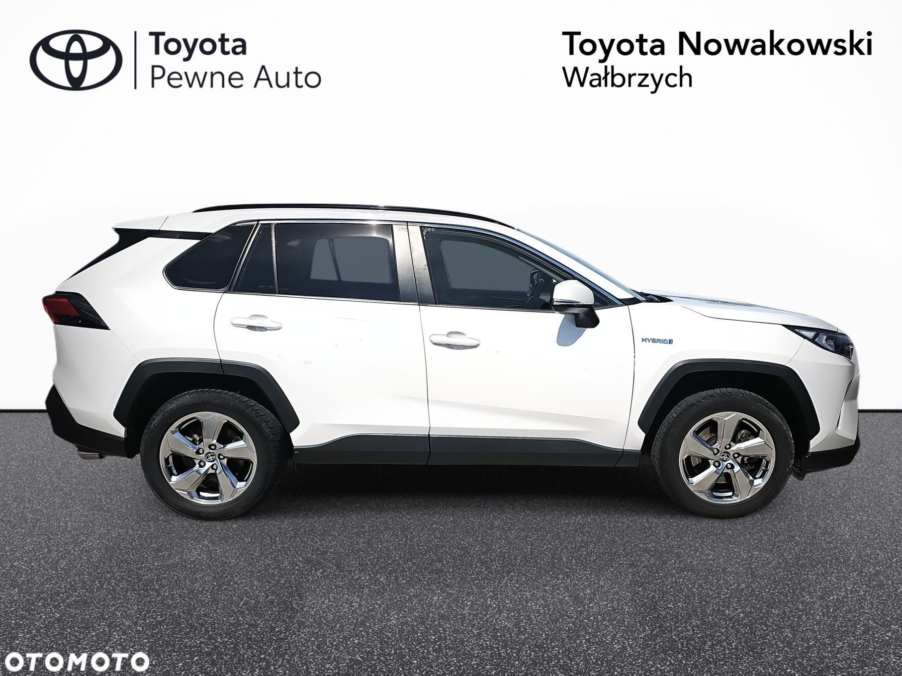 Toyota RAV4 - 6